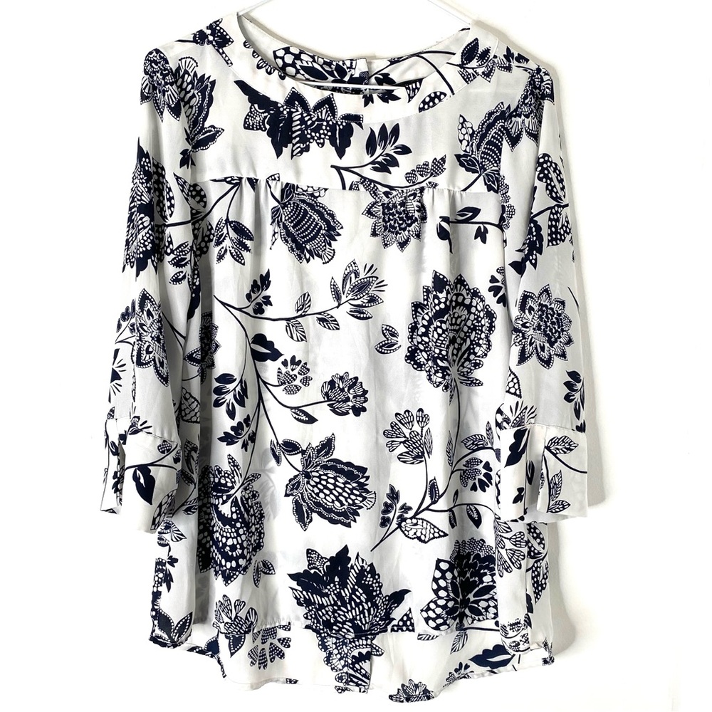 Banana Republic White Navy Floral Back Button Popover Blouse Oversized Hi-Lo Top